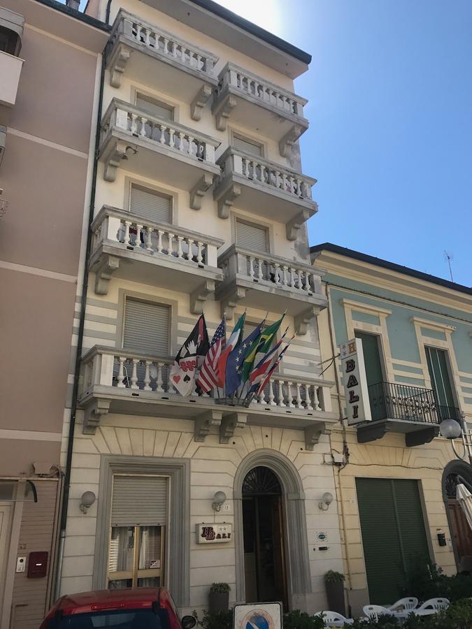 Hotel Bali Viareggio Eksteriør billede